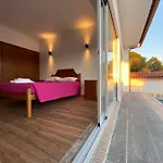 Villa Gondoriz-house