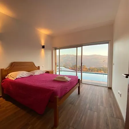 Villa Gondoriz-house Terras de Bouro