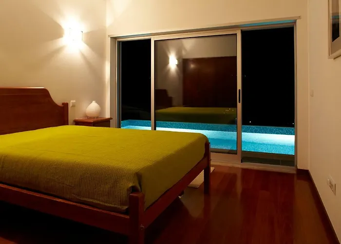 Villa Gondoriz-house *