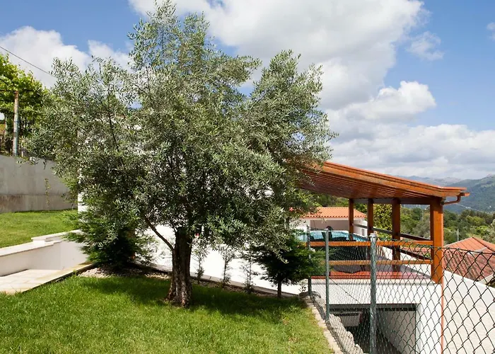 Villa Gondoriz-house Terras de Bouro